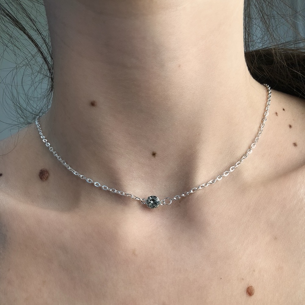 Backdrop Necklace - Picture 6 of 6